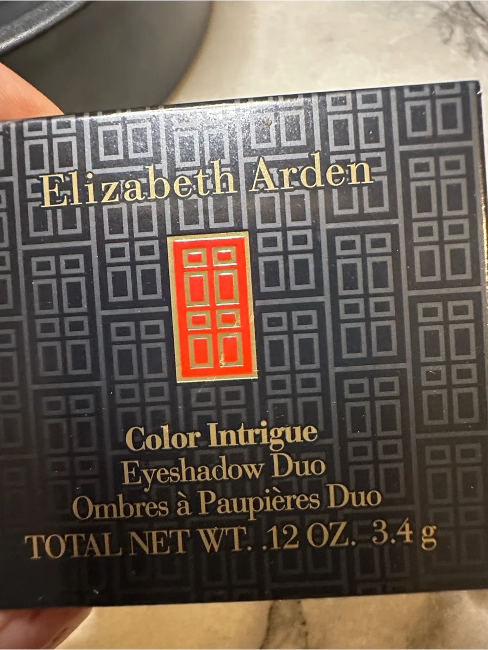 Elizabeth Arden make up, lotion and red bag bundle